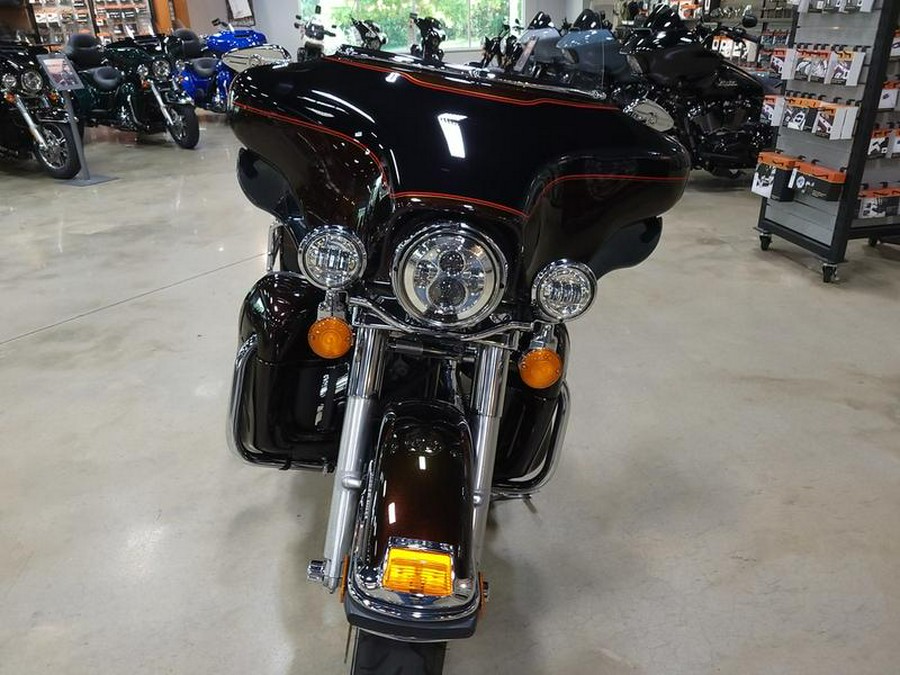 2011 Harley-Davidson® FLHTCU - Ultra Classic® Electra Glide®