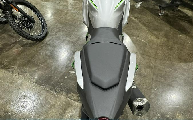 2024 Kawasaki NINJA 7 HYBRID ABS