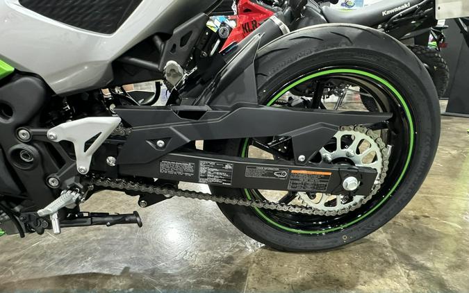 2024 Kawasaki NINJA 7 HYBRID ABS