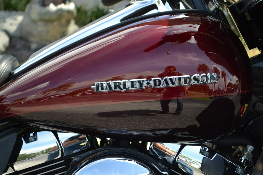 2015 Harley-Davidson® Ultra Limited Low - FLHTKL