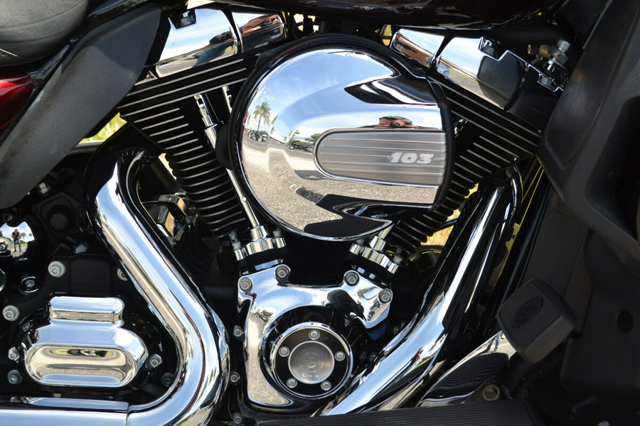 2015 Harley-Davidson® Ultra Limited Low - FLHTKL