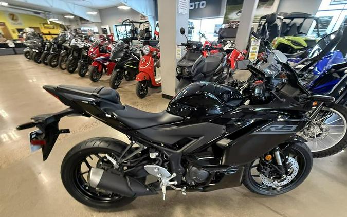 2026 Yamaha Cycle YZF-R3 ABS