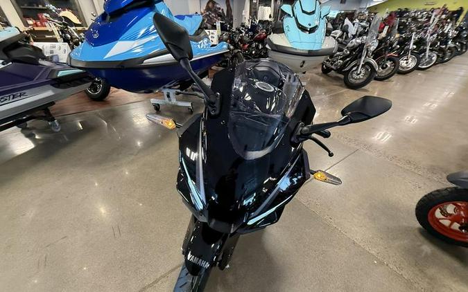 2026 Yamaha Cycle YZF-R3 ABS