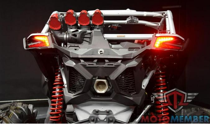 2025 Can-Am Maverick X3 X mr Turbo RR 72