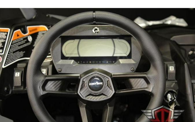 2025 Can-Am Maverick X3 X mr Turbo RR 72