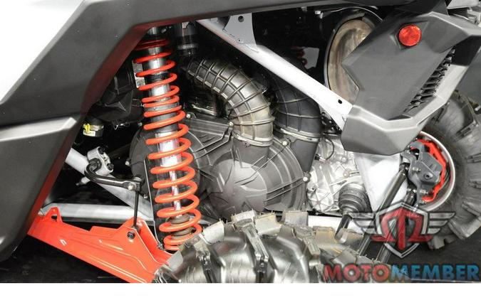 2025 Can-Am Maverick X3 X mr Turbo RR 72