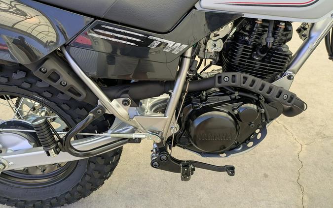 2027 Yamaha TW200