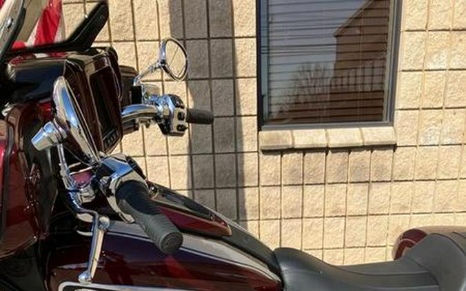 2024 Indian Motorcycle® Chieftain® Limited Maroon Metallic/Graphics