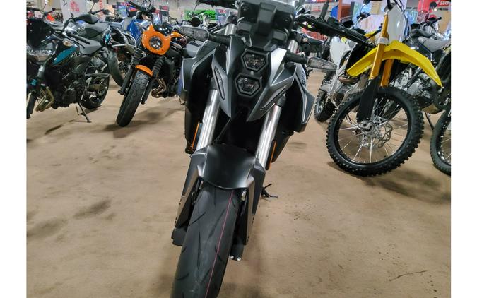 2024 Suzuki GSX-S 8S