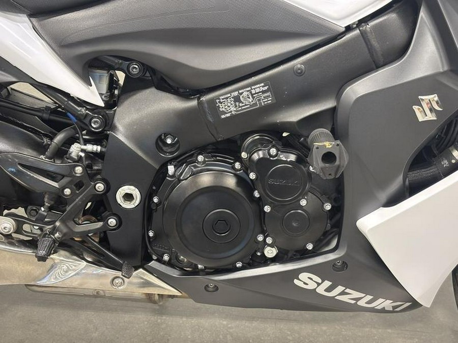 2018 Suzuki GSX-S1000F ABS