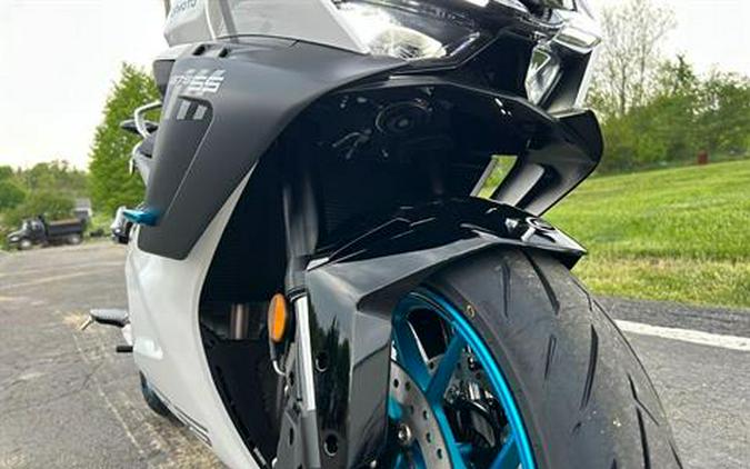 2025 CFMOTO 675SS