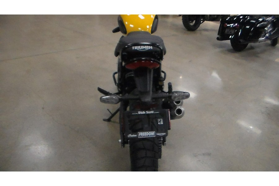 2026 Triumph Scrambler 400 XC