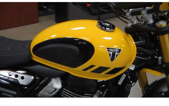 2026 Scrambler 400 XC - Triumph