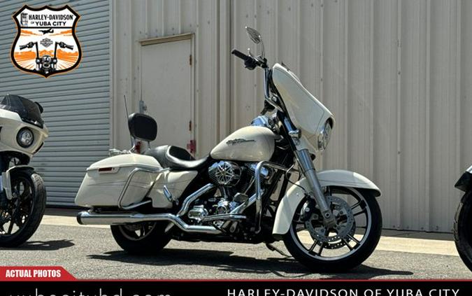 2015 Harley-Davidson FLHXS