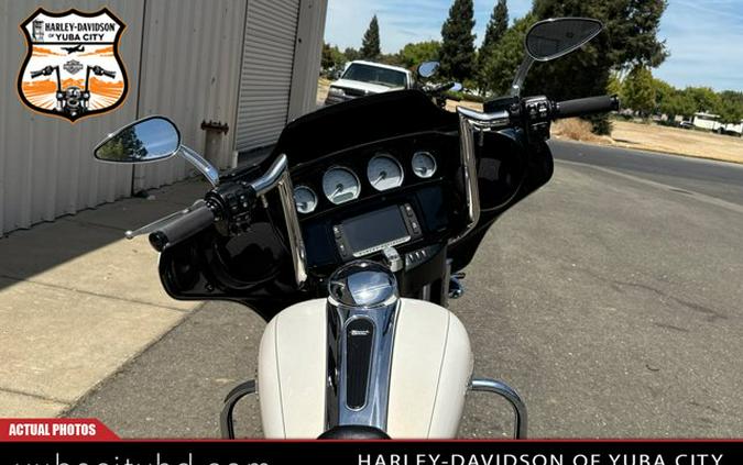 2015 Harley-Davidson FLHXS
