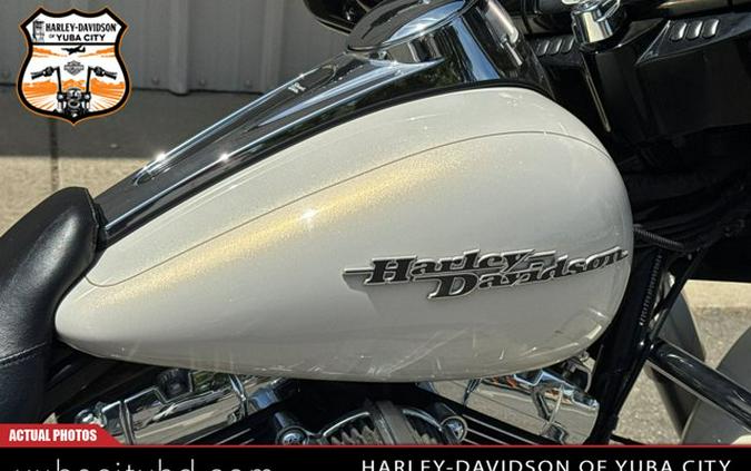 2015 Harley-Davidson FLHXS