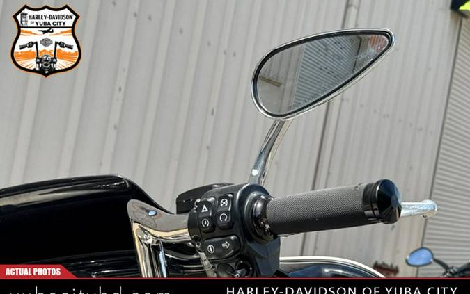 2015 Harley-Davidson FLHXS