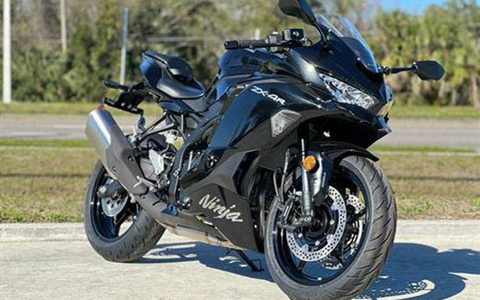 2024 Kawasaki Ninja ZX-4R First Look [Fast Facts]