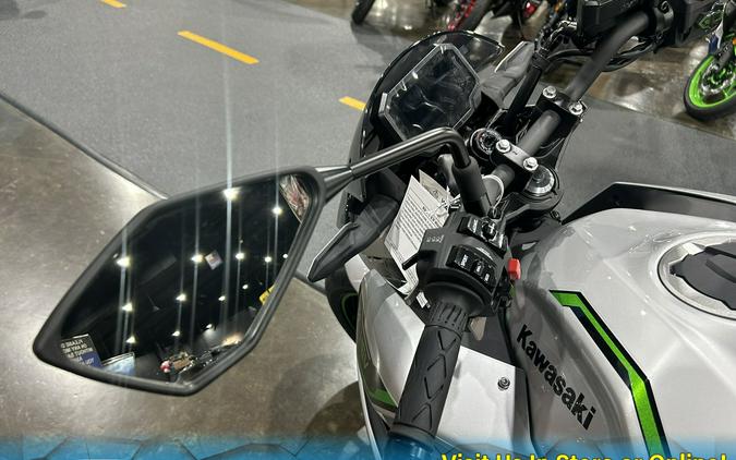 2024 Kawasaki Z7 HYBRID ABS