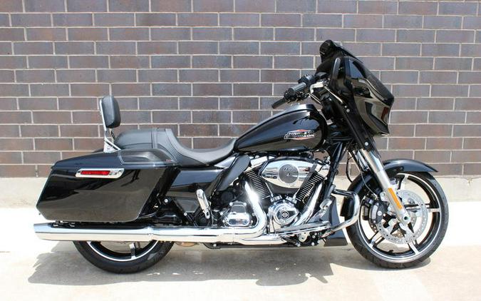 2025 Harley-Davidson® FLHX - Street Glide®