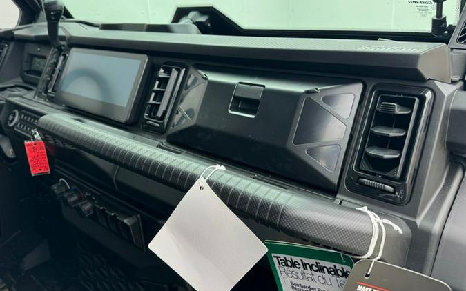 2026 Can-Am Defender MAX Limited HD11 Dark Wildland Camo