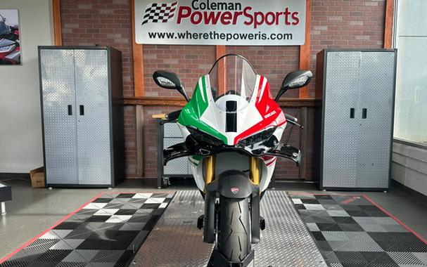 2025 Ducati Panigale V4 Tricolore