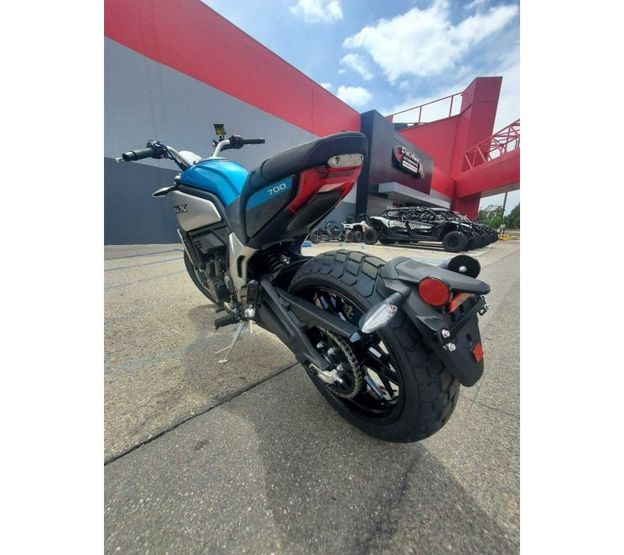 2023 CFMoto 700CL-X SPORT