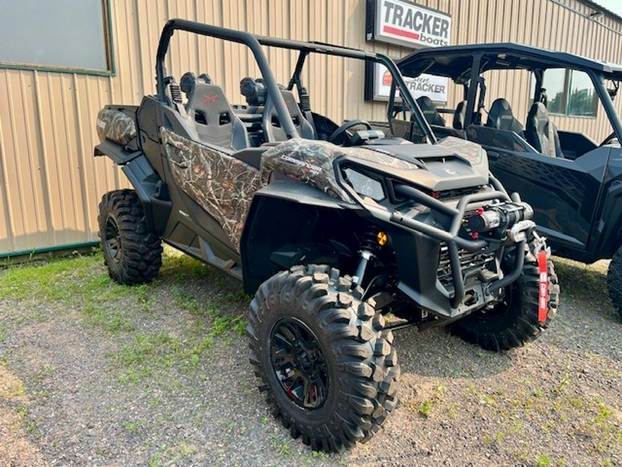 2025 Can-Am Commander X mr 1000R