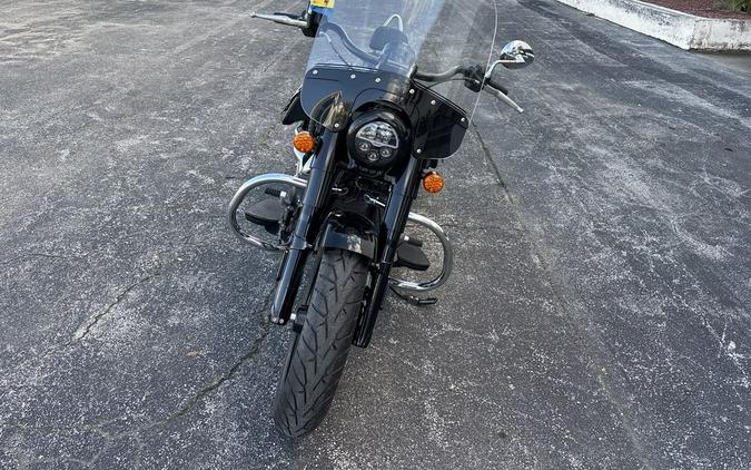 2023 Indian Motorcycle® Super Chief® ABS Black Metallic