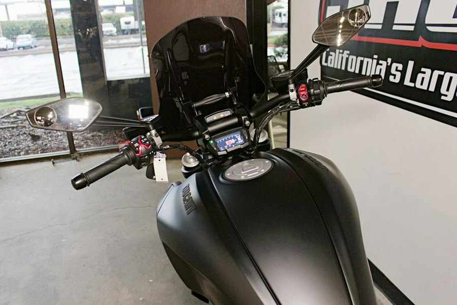 2021 Ducati Diavel 1260 Dark Stealth