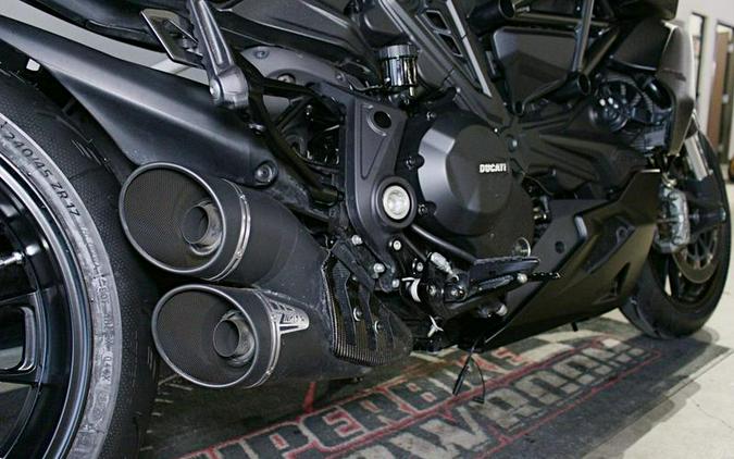 2021 Ducati Diavel 1260 Dark Stealth