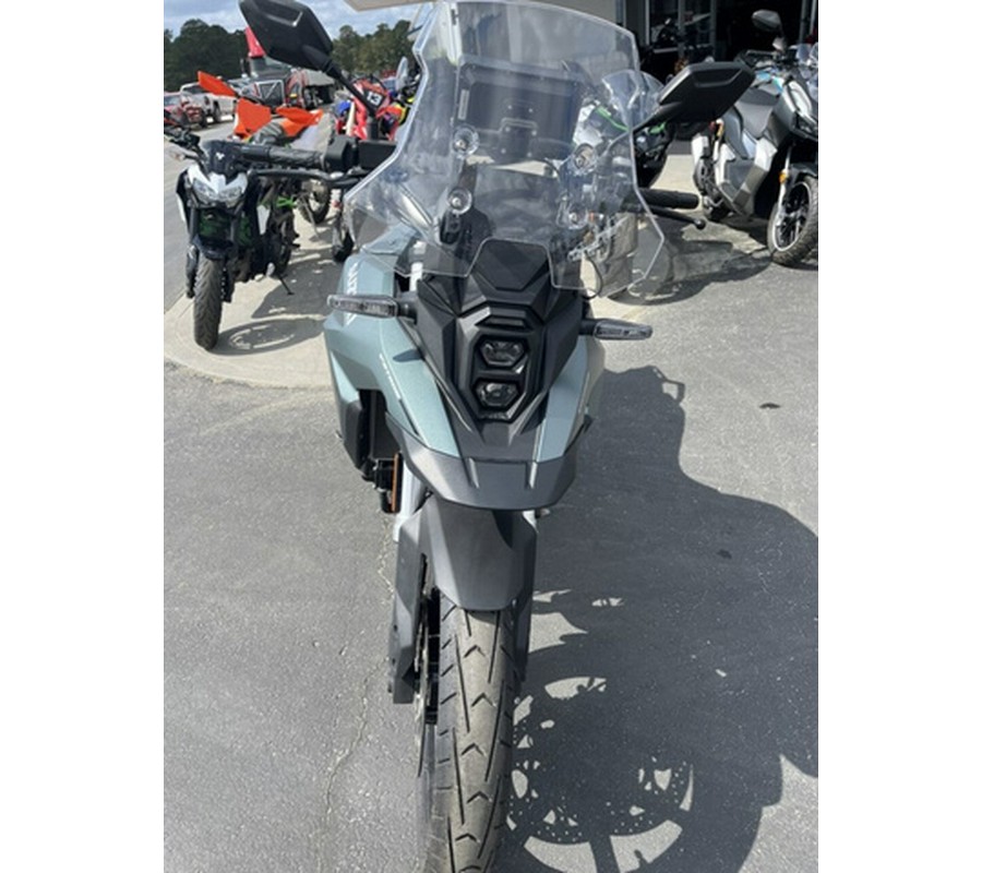 2024 Suzuki V-Strom 800