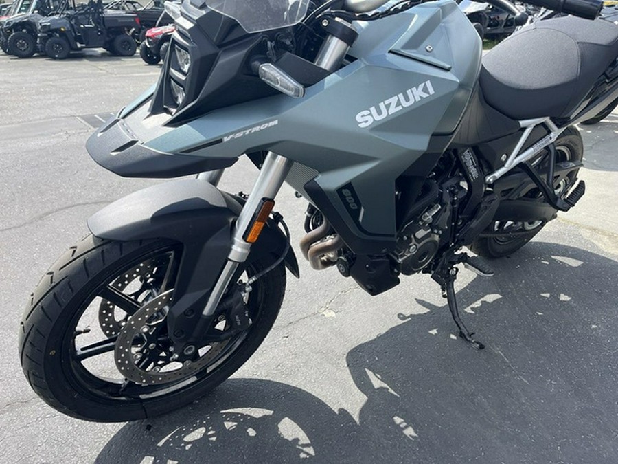 2024 Suzuki V-Strom 800