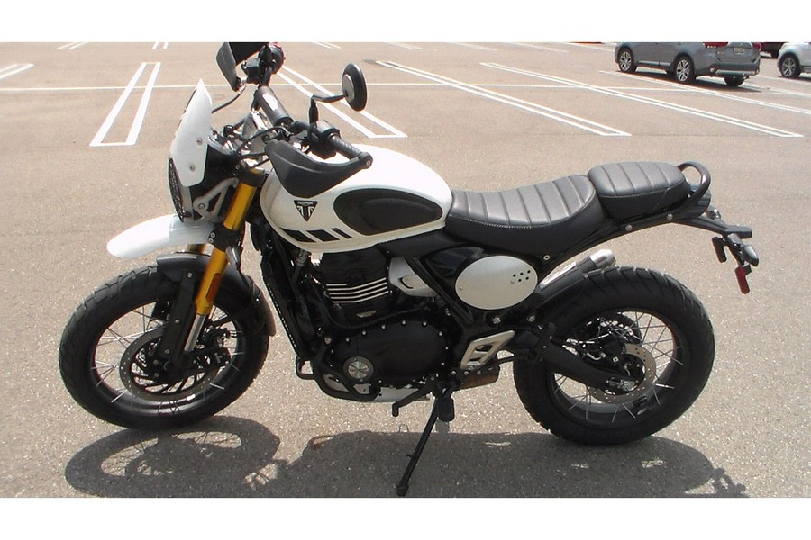 2026 Scrambler 400 XC - Triumph