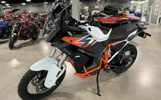 2026 KTM Super Adventure R 1390