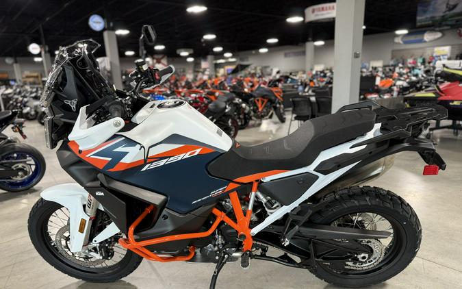 2026 KTM Super Adventure R 1390