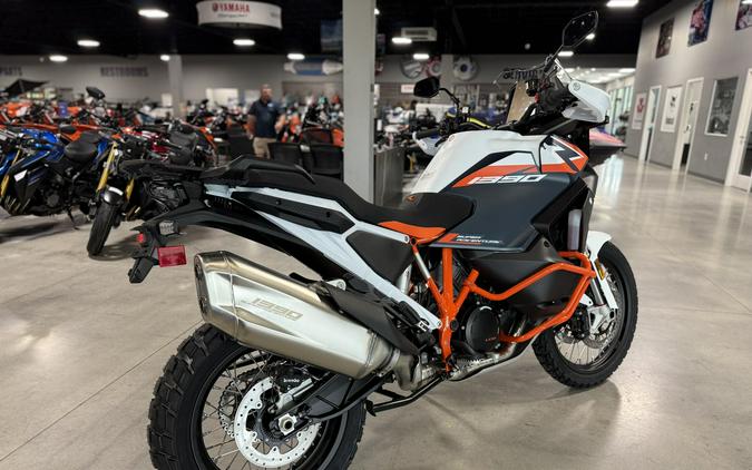2026 KTM Super Adventure R 1390