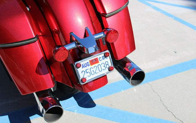2021 Indian Motorcycle® Challenger® Limited Ruby Metallic