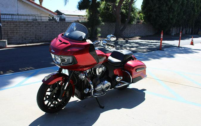 2021 Indian Motorcycle® Challenger® Limited Ruby Metallic