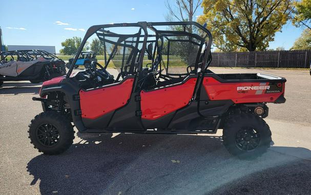 2023 Honda Pioneer 1000-6 Deluxe Crew