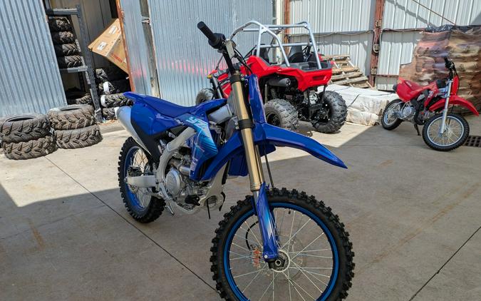 2027 Yamaha YZ450F