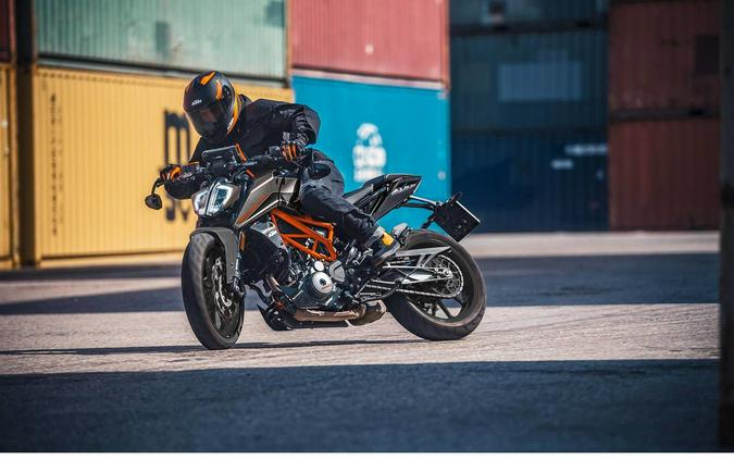 2023 KTM 390 DUKE Cash or Standard Rate Finance Price!