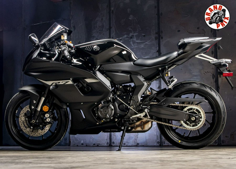 2024 Yamaha YZF-R7