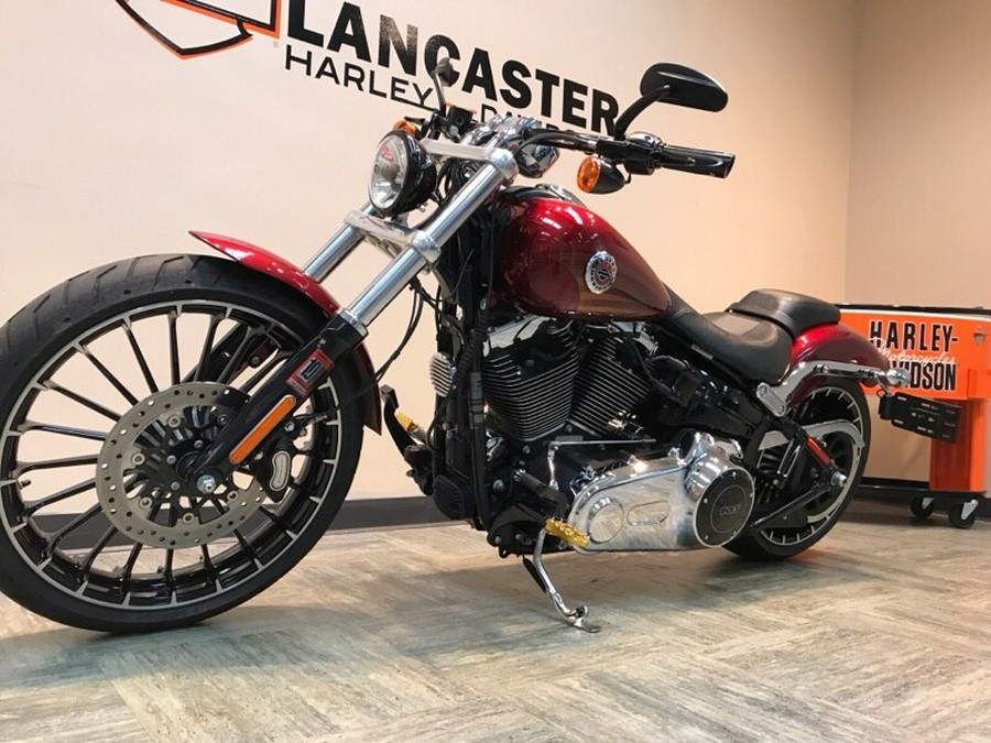 2017 Harley-Davidson Breakout Velocity Red Sunglo FXSB