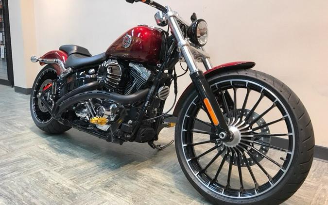 2017 Harley-Davidson® Breakout® Velocity Red Sunglo