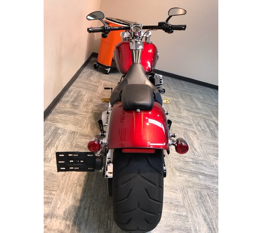 2017 Harley-Davidson Breakout Velocity Red Sunglo FXSB