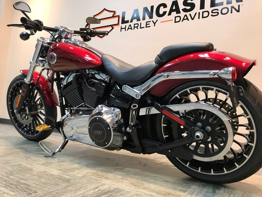 2017 Harley-Davidson Breakout Velocity Red Sunglo FXSB