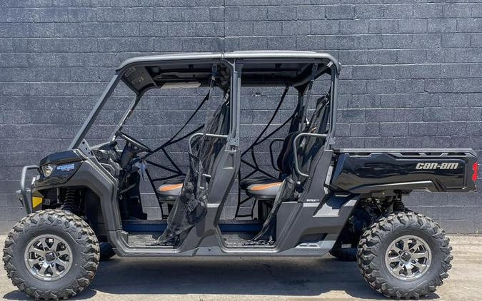 2024 Can-Am® Defender MAX Lone Star HD10