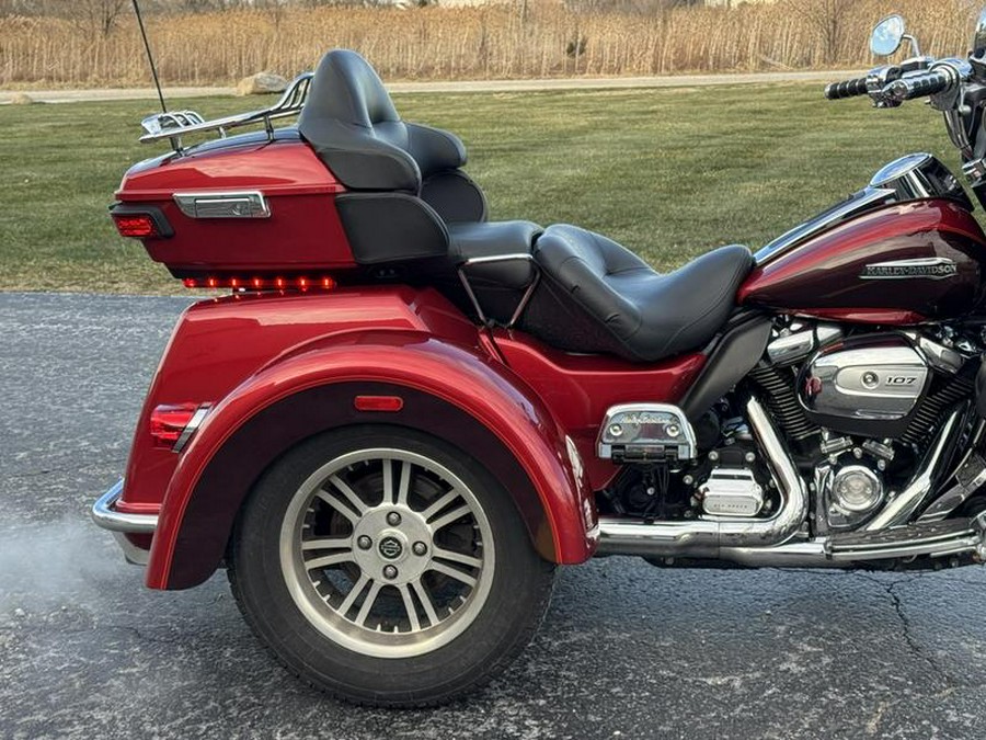 2018 Harley-Davidson® FLHTCUTG - Tri Glide® Ultra