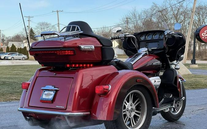 2018 Harley-Davidson® FLHTCUTG - Tri Glide® Ultra